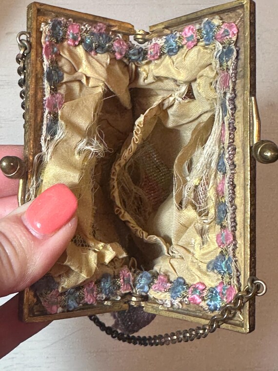 Antique Floral Victorian micro beaded handbag - Gem