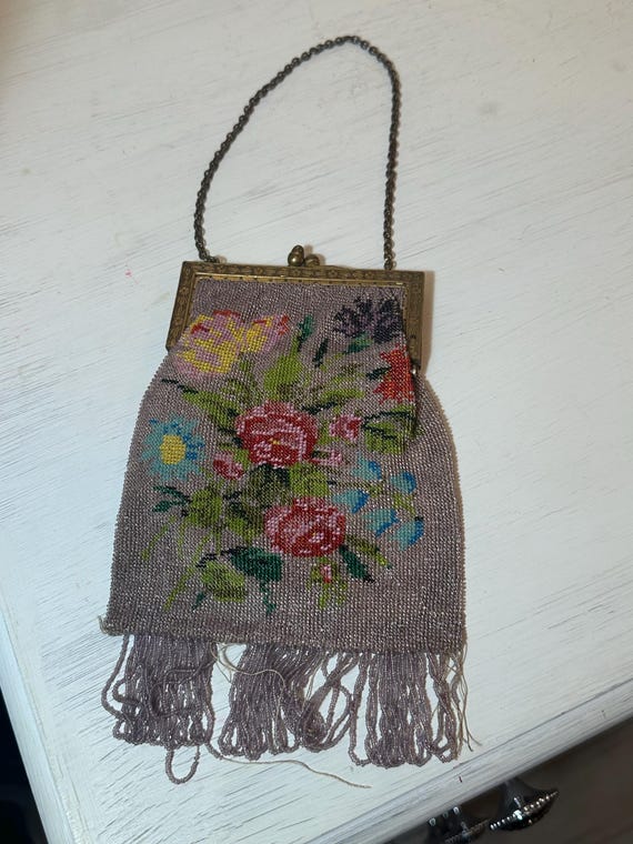 Antique Floral Victorian micro beaded handbag - Gem