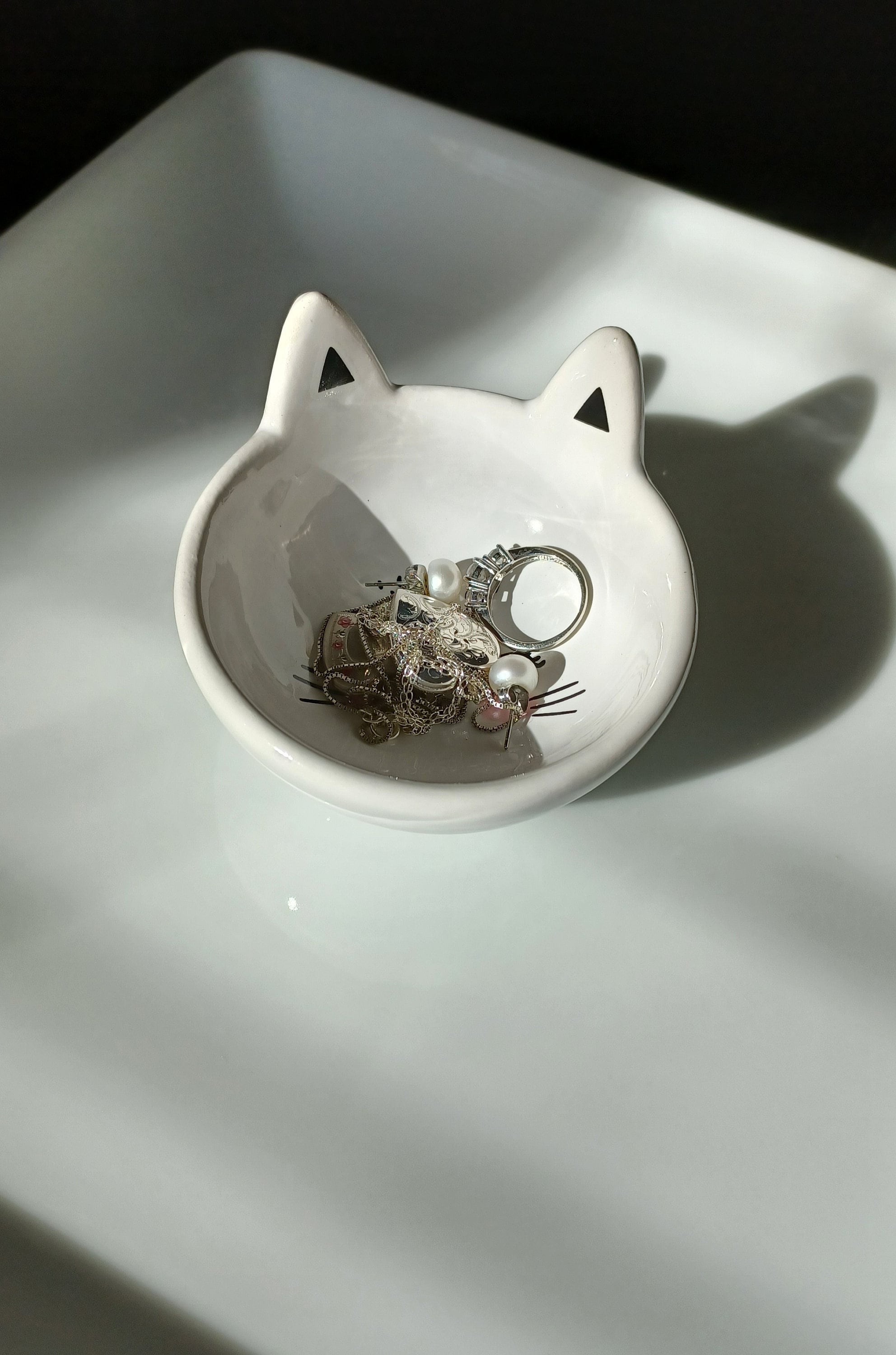 Trinket Bowl with Cat main image 0
