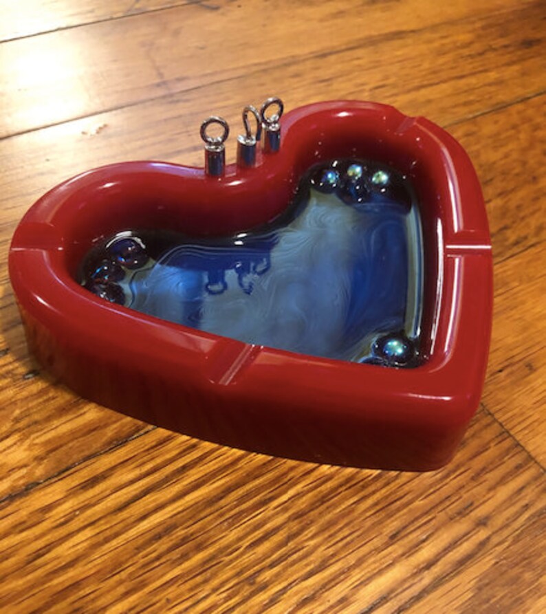 Heart Shaped Tub Ashtray 