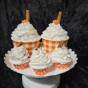 Cinnamon Spice Pumpkin Faux Cupcakes