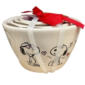 Snoopy Valentinstag Messbecher Set | Peanuts Sammelgeschirr | Charlie Brown Design | Niedliches Weihnachtsgeschenk