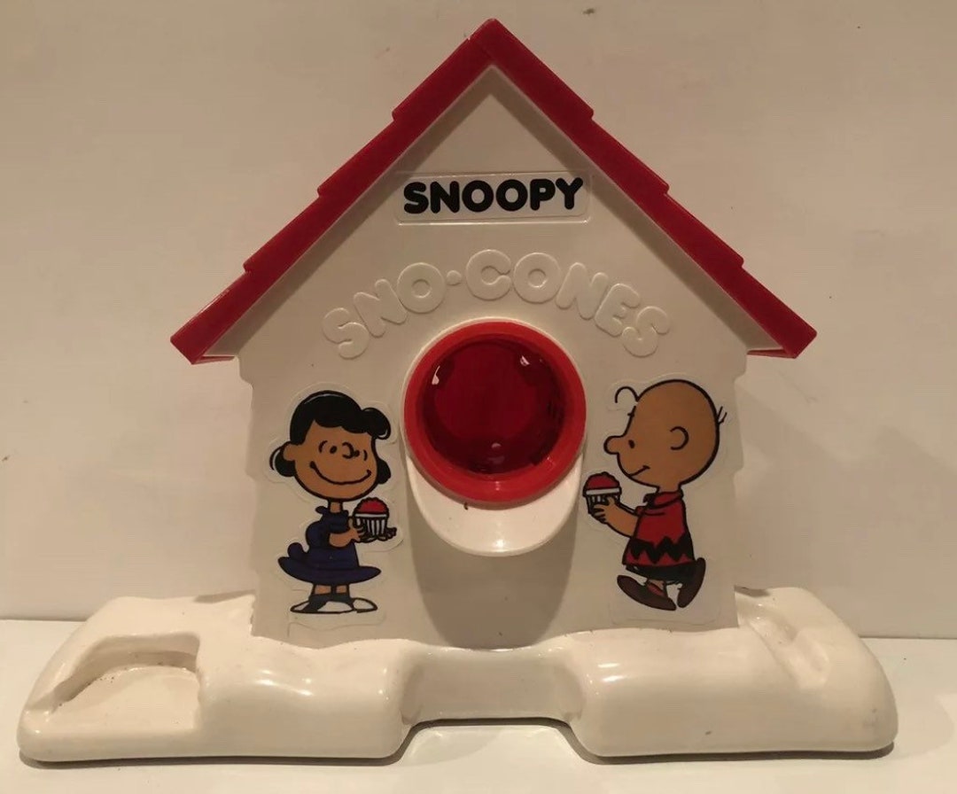 The Original Snoopy Snow Cone Snocone Machine Maker Peanuts Etsy