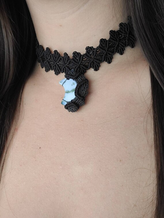 Crescent Moon Macrame Necklace with tree agate crystal