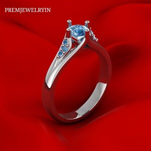 Anillo de compromiso de moissanita de corte princesa en plata de ley 925 hecho a mano