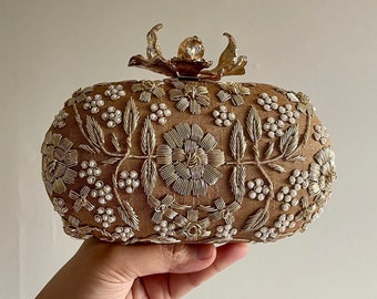 Bolso de mano con bordado floral dorado / Bolso de mano hecho a mano / Ideas de regalo para ella / EN STOCK