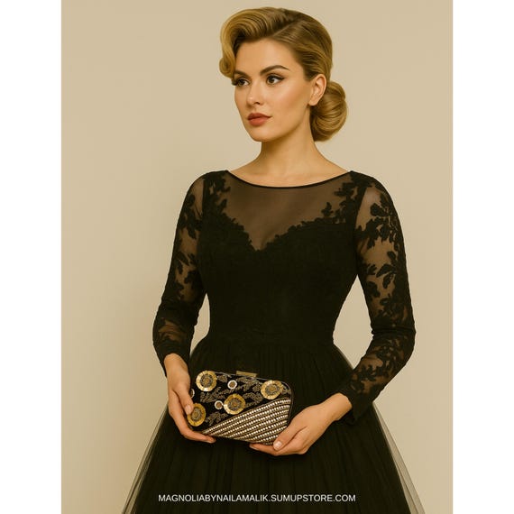 black dress gold clutch I don't like to follow trends, I prefer to define them. There's something about that unmistakable flash of red beneath your feet and a gold clutch that catches the light just right