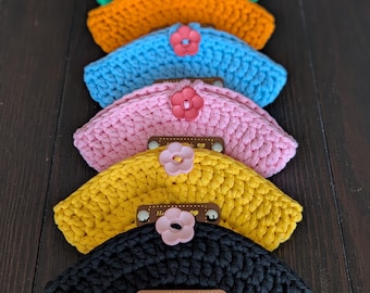 Crocheted Eyeglass Case: Colorful Yarn Holder with Flower Button