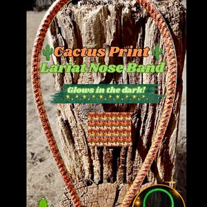 Banda para la nariz con cuerda Lariat y estampado de cactus. ¡Brilla en la oscuridad!