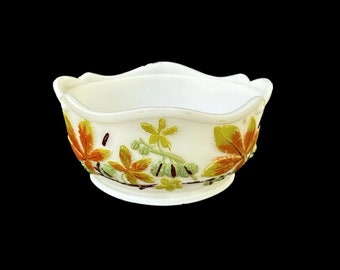 Macetero pequeño de opalina Vallerysthal vintage francés, joyero de vidrio con leche, caja para dulces