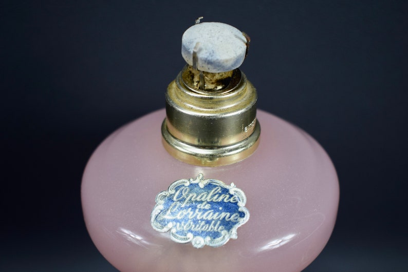 Lampe Berger Vintage En Opaline - Style Décoratif - Occasion Fonctionnelle