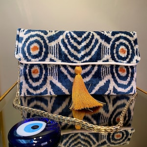 Pochette ikat classique en édition limitée, sac à main en velours de soie ikat, sac à bandoulière en velours de soie ikat, fabriqué à Istanbul, pochette ouzbek en soie de soirée