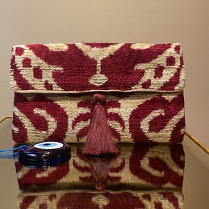 Bolso de mano Ikat - Bolso de mujer hecho a mano, Bolso de mano boho, Bolsos únicos, Bolso de mano de mujer ikat, Monedero tipo clutch - Cartera tipo clutch, Bolso de mano Ikat de seda étnica,