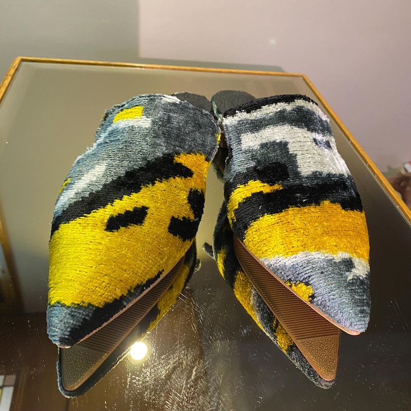 Silk Velvet Ikat Slippers Yellow Black