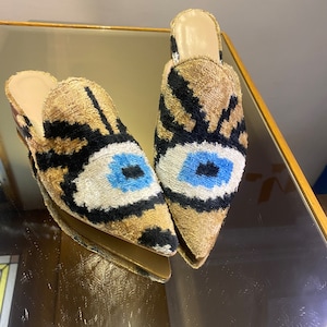 Beige blue eye ikat velvet shoes, evil eye patterned hande made slipper, genuine leather evil eye shoes, every size shoes silk velvet, ikat