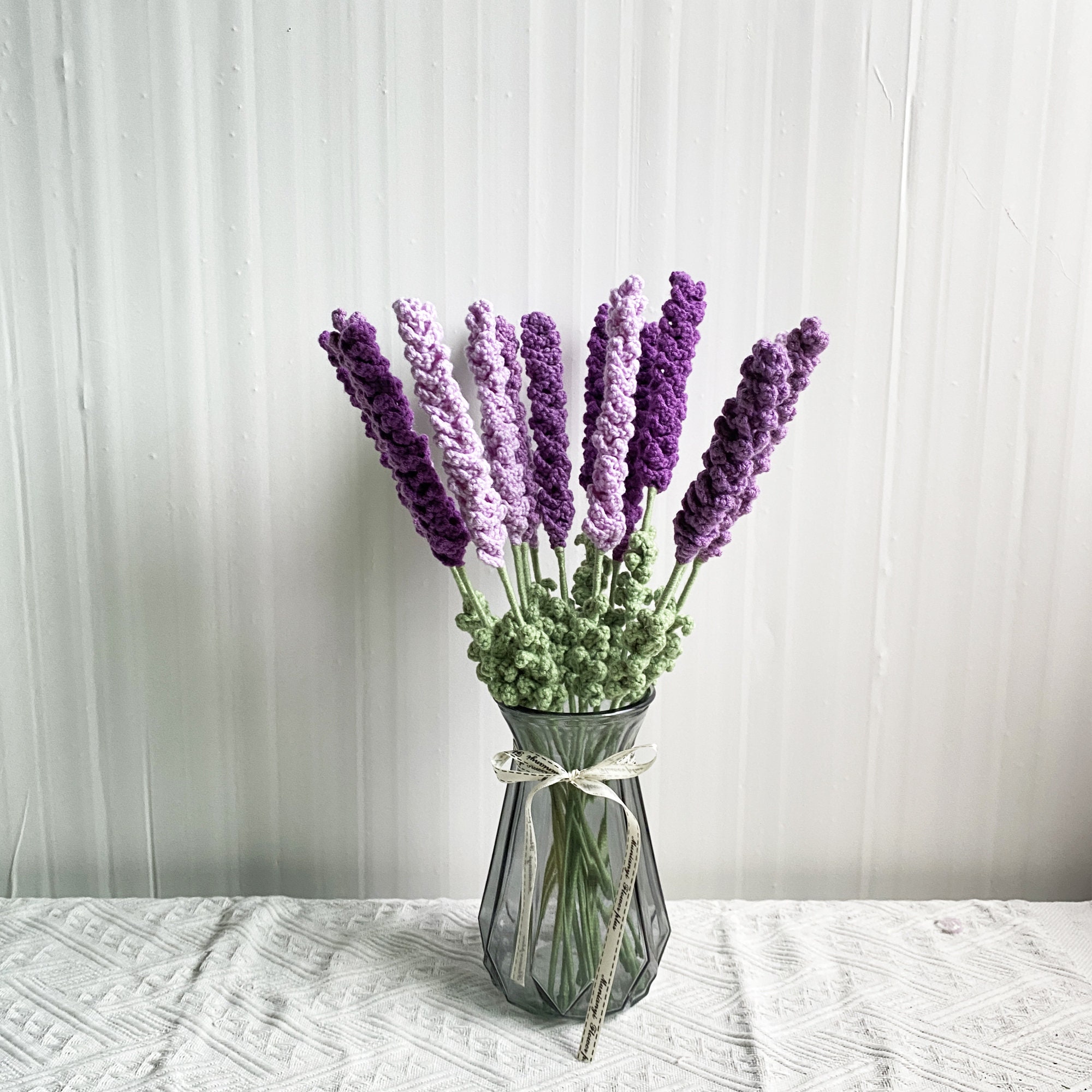 Dried Lavender Bundles, Total 250 Stems 100% Natural Lavender Flowers for DIY Flower Arrangements Home Party Wedding Decor
