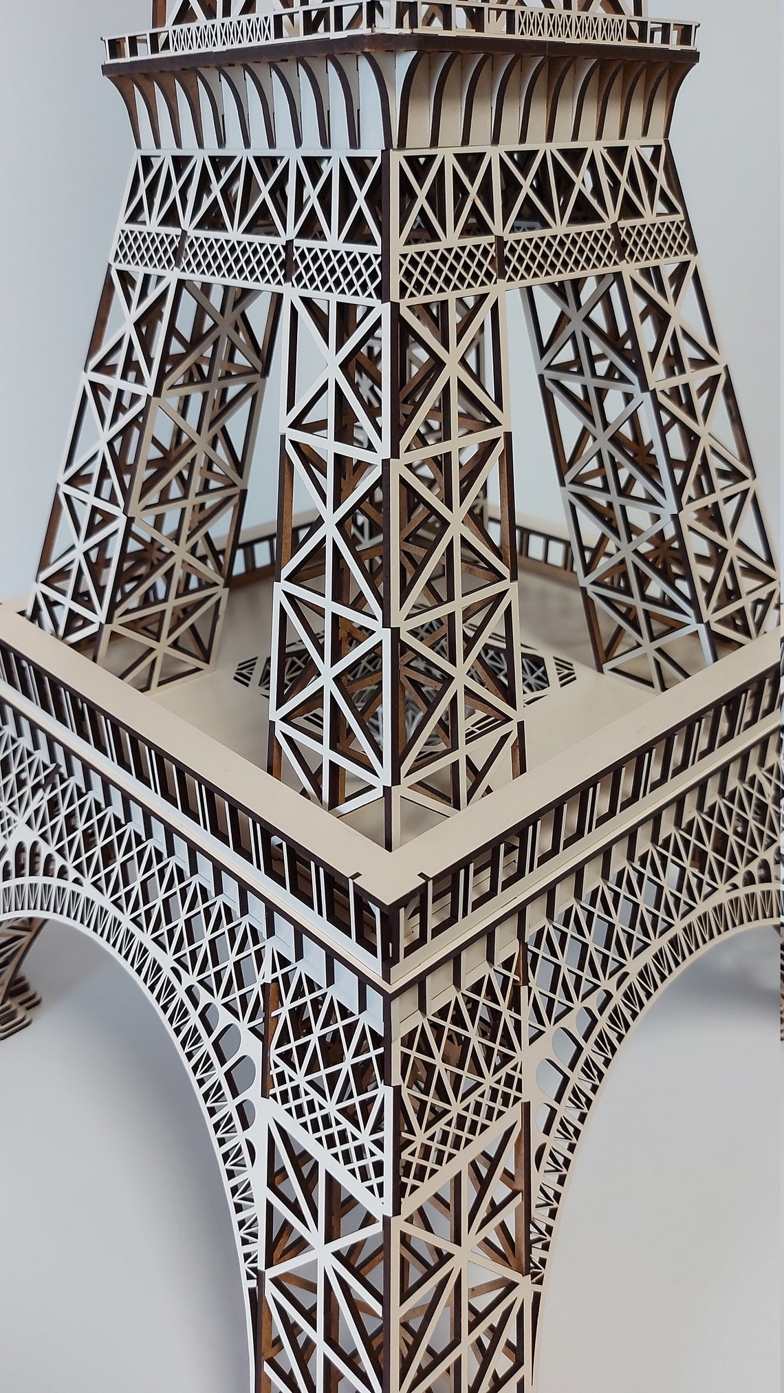 3D Wooden Puzzle of the Eiffel Tower 234 Pieces Height 108 Cm. New