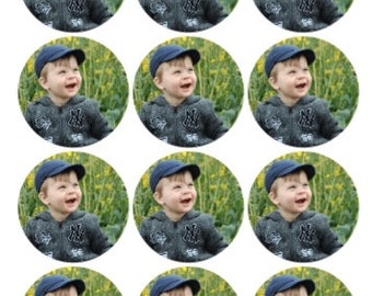 Decoração comestível para cupcakes com foto personalizada em papel de arroz. Decoração para cupcakes com foto personalizada em papel de arroz.