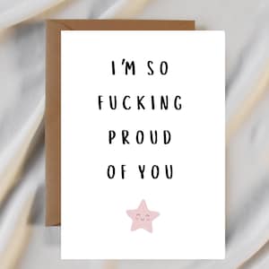 Tellement fière de vous - étoile rose - personnalisée - carte personnalisée pour un être cher - étudiant - remise des diplômes - nouvel emploi - examens - mère - classe