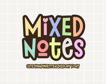 以下が含まれることがあります： 「Mixed Notes」というテキストが、かわいい手書きスタイルで書かれたカラフルなフォントデザイン。テキストはピンク、イエロー、グリーン、ブルー、オレンジなど、さまざまな色で書かれています。テキストは黒で縁取られており、遊び心があり、幻想的な雰囲気を醸し出しています。テキストは白いグリッドの背景に配置されています。テキストは、かわいい手書きのディスプレイフォントです。