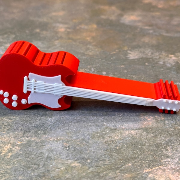 Plectrum holder / pick holder in the shape of a guitar - from the 3D printer