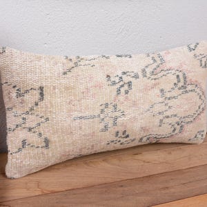 Kilim Pillow Cover, Antique Pillows, 10x20 Vintage Kilim Throw Pillow, Ethnical Kilim Rug Pillow, Beige Pillow, Tribal Lumbar  Pillow,