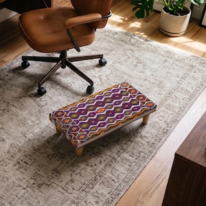 Colorful Kilim Footstool, Kilim Ottoman, Boho Footrest Bench, Zigzag Pattern Stool, Rectangular Foot Bench, Lounge Room Accent