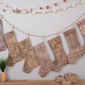 Rustieke kerstsok, vintage kelimsok, handgemaakte kous, neutrale kerstsok, bohokous