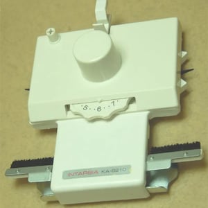 KA-8210 インターシアキャリッジ ブラザー編み機用 4.5 mm 標準ゲージ KH820、KH830、KH836、KH840、KH860、KH864、KH868
