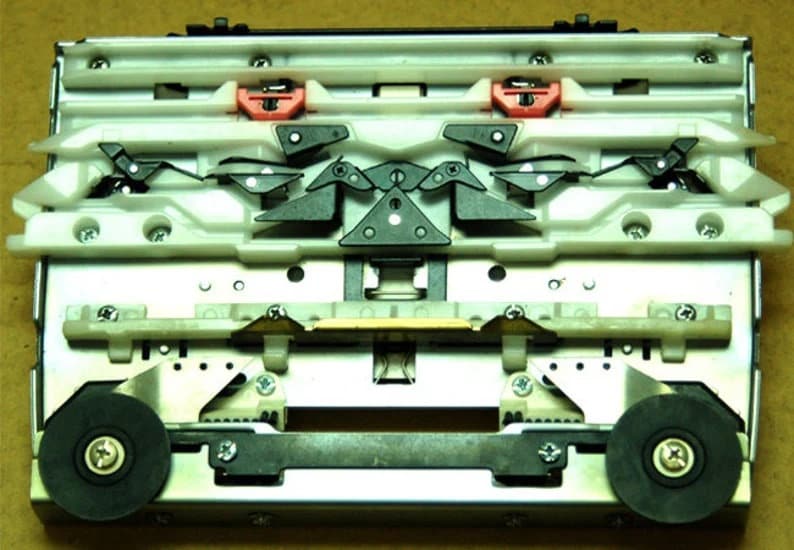 KH860 4.5mm 5.6 Gauge Punch Card Knitting Machine Same as Brother KH860