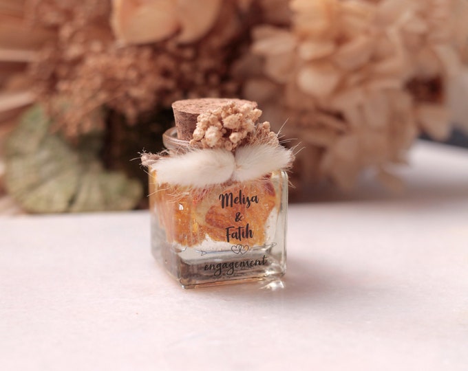 Bulk Wedding Candle with Orange Slice, Small Engagement Candle, Custom Name Bridal Shower Candle, Special Candles for Guests Bulk