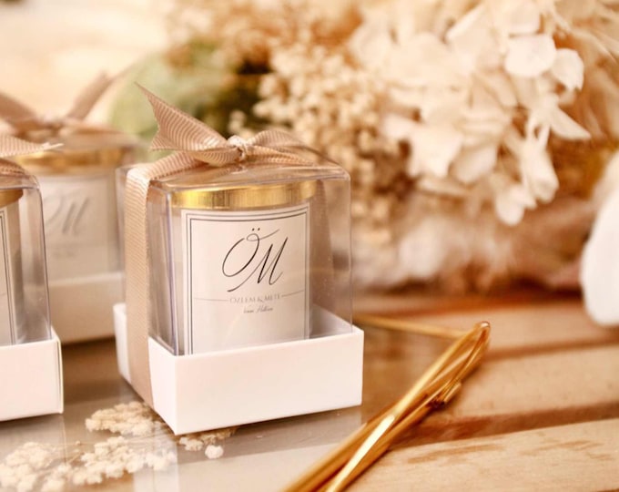 Custom Monogram Gold Lid Candle, Personalized Wedding Candle, Wedding Favors for Guests, Ribbon Bridesmaid Candle, Luxury Wedding Candle