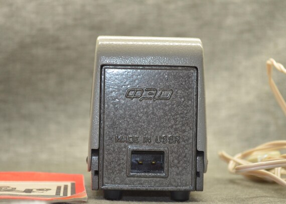 Mini proiettore portatile a 59€: attiva il COUPON