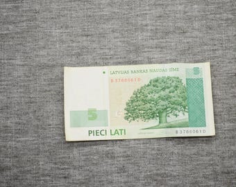 Vintage Latvian 5 lat banknote from 2009