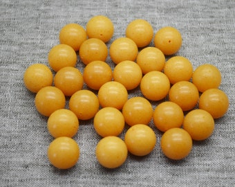 Natural Baltic amber round beads