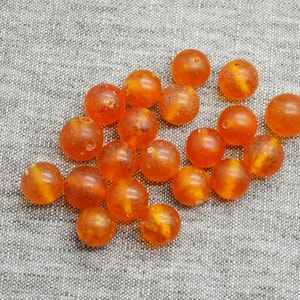 Natural Baltic amber round beads