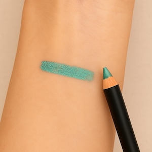 Emerald Green Eyeliner Pencil | Natural, Vegan & Cruelty-Free Eye Makeup | Made in Italy - Ecolife Cosmetics
