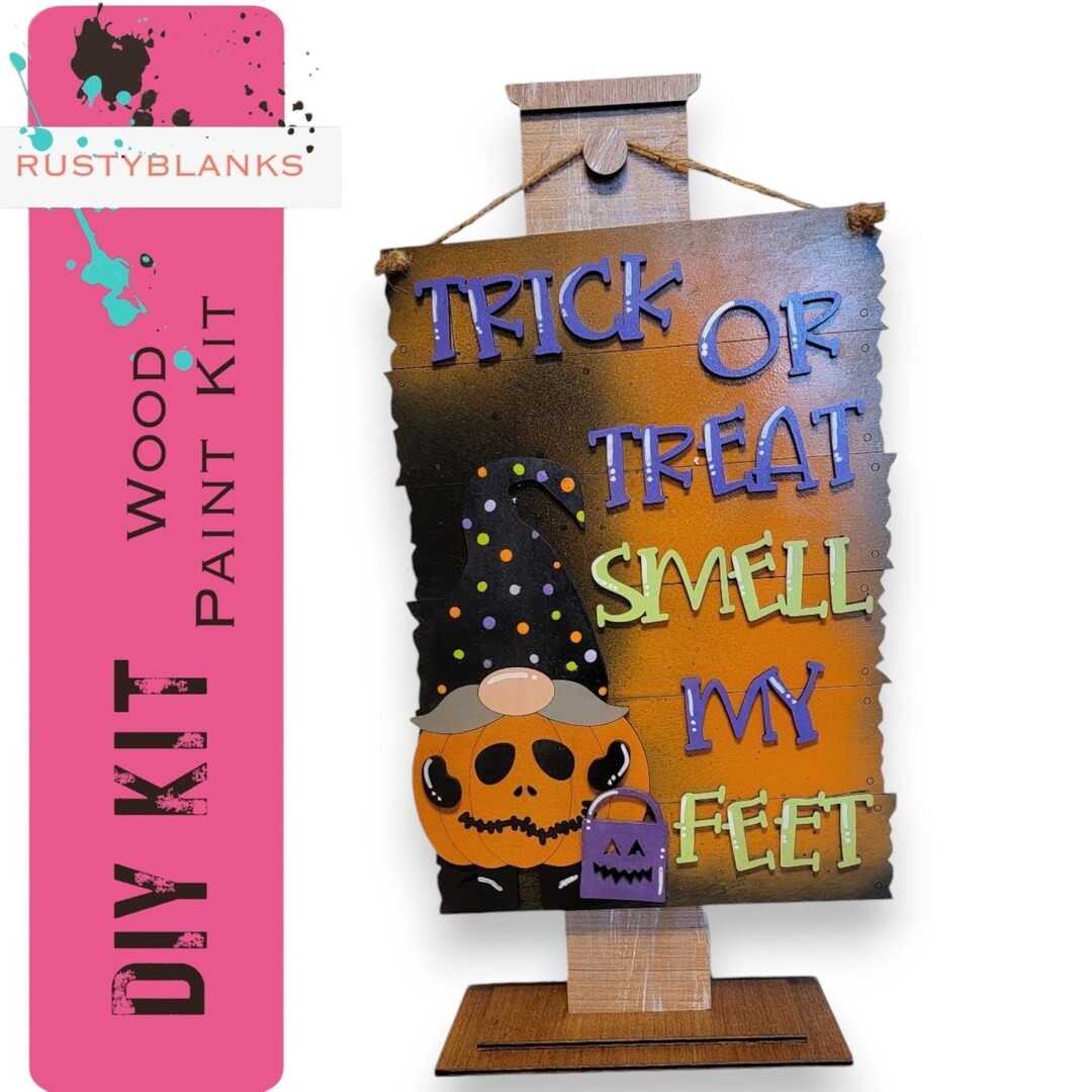 DIY Halloween Door Hanger Kit: Trick or Treat Smell My Feet Sign - Etsy