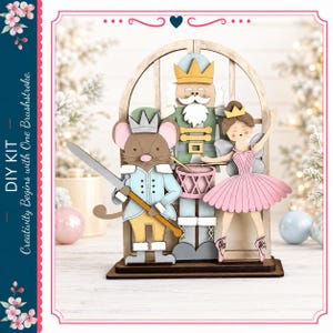 DIY Interchangeable Arched Window Nutcracker Shelf Sitter Insert – Seasonal & Holiday Designs