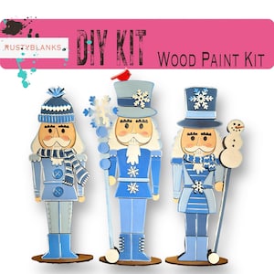 Winter Standing Nutcracker Shelf Sitter Decor DIY