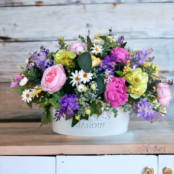 Shabby Chic Centerpiece, Dining Table Centerpiece, Spring Floral Arrangement, Oval Floral Arrangement, Farmhouse Floral