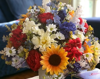 Farmhouse Patriotic Red White and Blue Centerpiece, Country Americana Floral Arrangement, Sunflower Table Top Centerpiece, July 4th Decor
