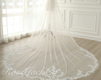 Graceful Baroque Lace Flower Wedding Veil, Sequin Flower Bridal Veil 1 Tier 137" Long Lace Veil Cathedral Length Royal Veil Royal with Comb