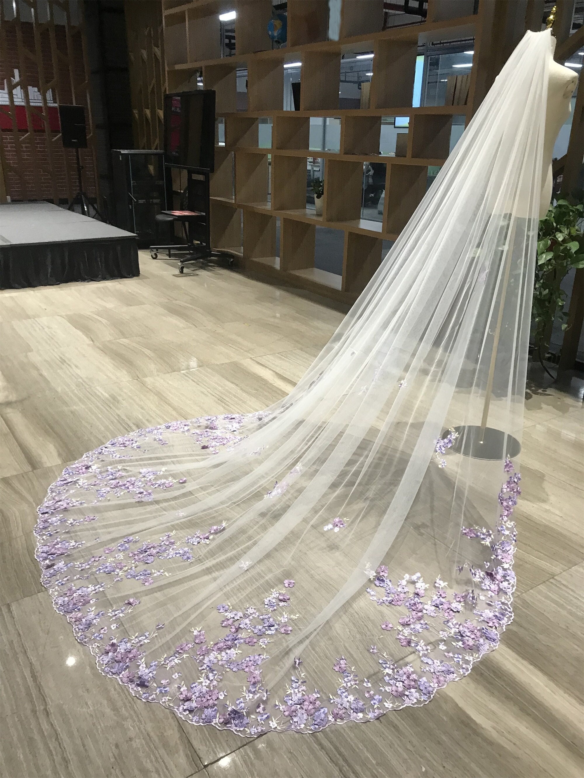 Abito da sposa lilla Italia