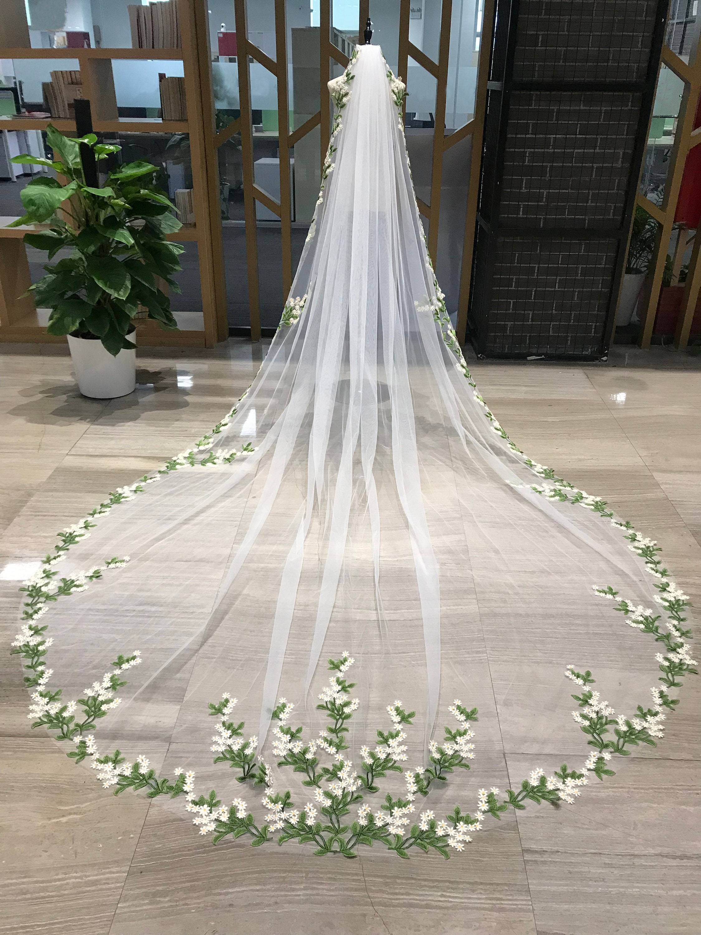 その他 FAIRY VEIL Fairy Bridal Veil New With Lovely Flower and Green Leaves