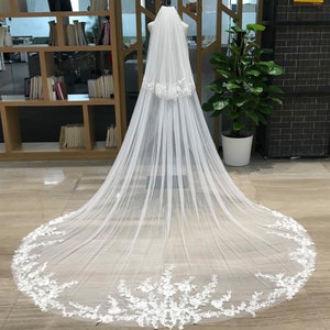 Elegant Embroidered Peony Flower Wedding Veil, Bridal Veil Lace Floral, 2 Tier 137" Ivory Long Veil With Blusher, Veil Cathedral With Comb