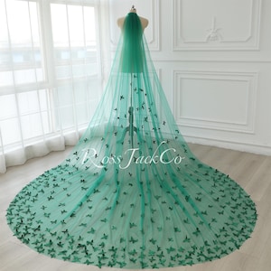 Wedding Veil Emerald Green Butterfly Soft Tulle Ivory Bridal Veil 1 Tier 137&quot; Unique Butterfly Bridal Veil Royal Wedding Veil Fingertip