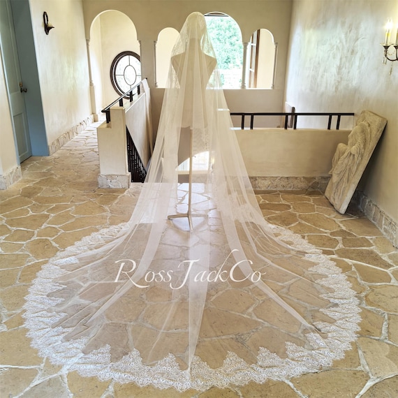 New White Mantilla Chantilly Eyelash Lace Wedding Veil Cathedral Soft lace Edge BEAUTELICATE Wedding Bridal Mantilla Veil Eyelash Chantilly  main image 4