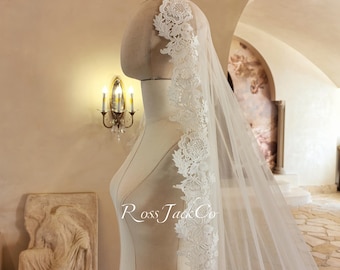 Rose Flower Trim Mantilla Veil, Elegant Mantilla Wedding Veil Lace Trim Around, Fairy Mantilla Veil Lace Flower Cathedral Length