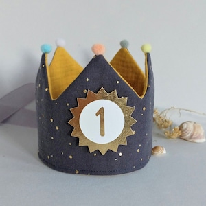 Corona di compleanno, corona di compleanno, corona per festeggiato con nome, con pompon, grigio scuro con punti dorati/giallo senape con nastri